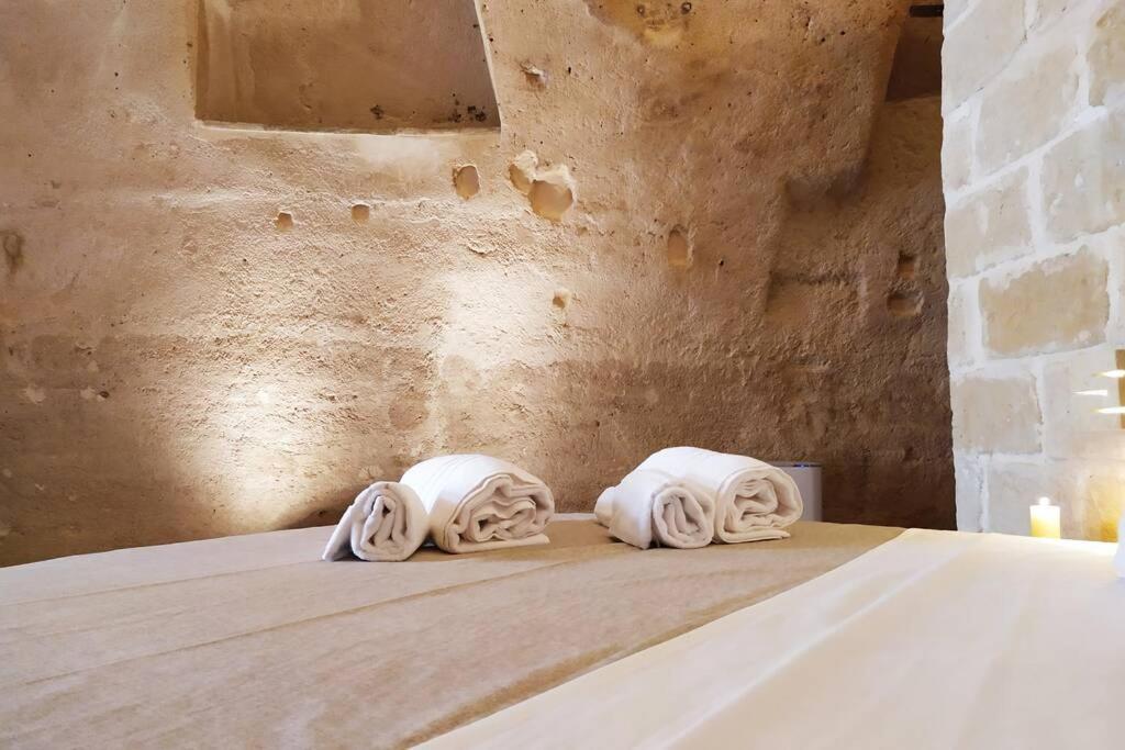 Fornaci 46 Sassi Con Idromassaggio Villa Matera Luaran gambar